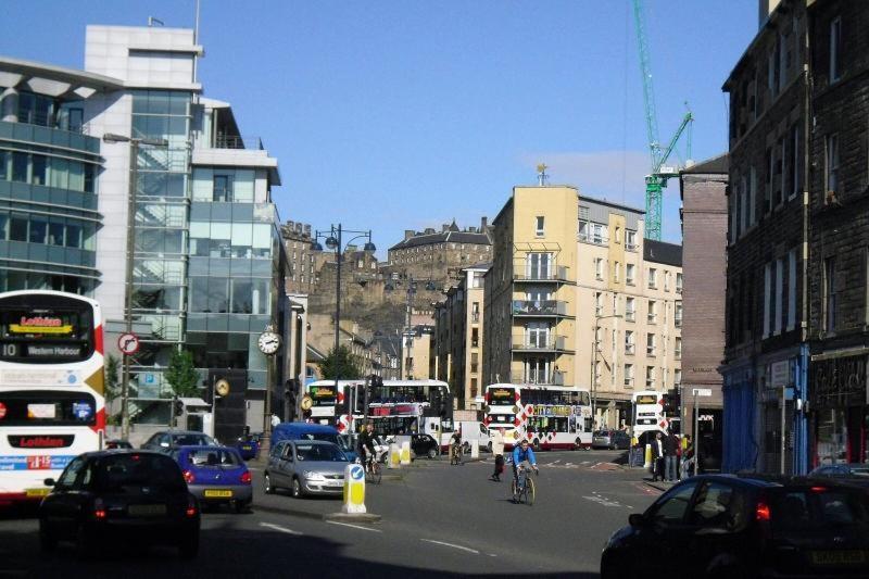 Edinburgh Central Oldtown Aparthotel Exterior photo